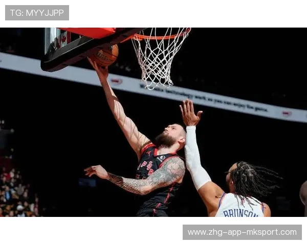 劳里替补登场贡献关键三分，猛龙在末节逆袭