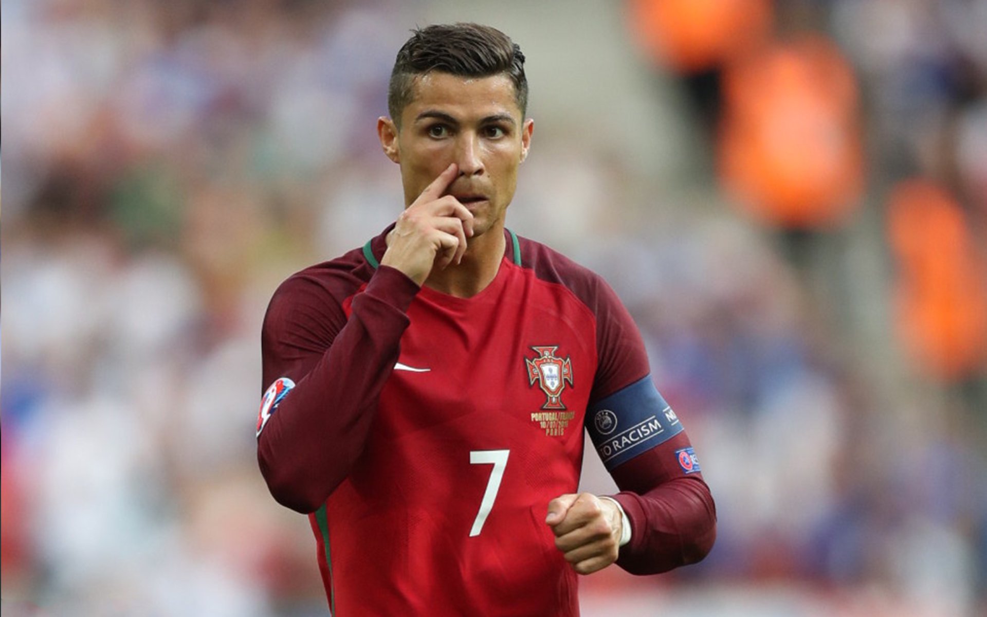 全球关注：世俱杯赛场上的精彩瞬间回顾，世俱杯比赛结果